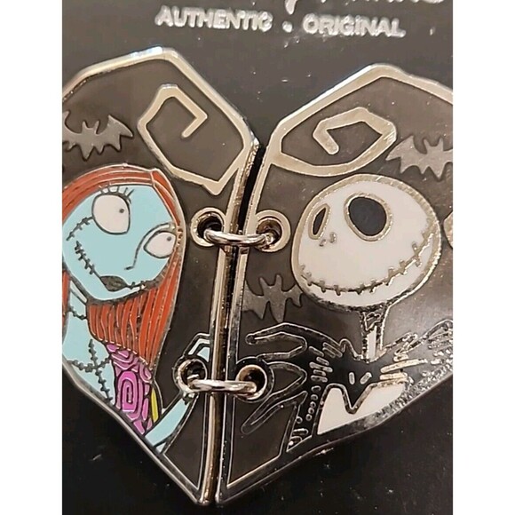 Disney Pin 113574‎ Nightmare Before Christmas Jack Sally Two Piece Heart NBC - Picture 2 of 6
